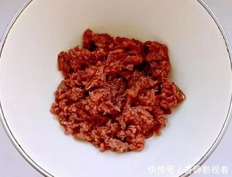 搭配|麻婆豆腐正确做法,下锅炒前多做这1步,豆腐嫩滑入味,回味无穷