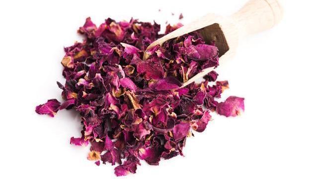 搭配|蒲公英，被称为“药草皇后”，谨记“五搭配、四禁忌”，别再犯错