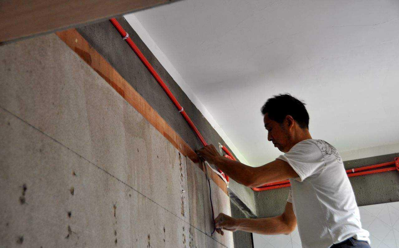 卫生间|墙面做了防水,再贴瓷砖会掉?这不是卫生间装修不做防水的理由