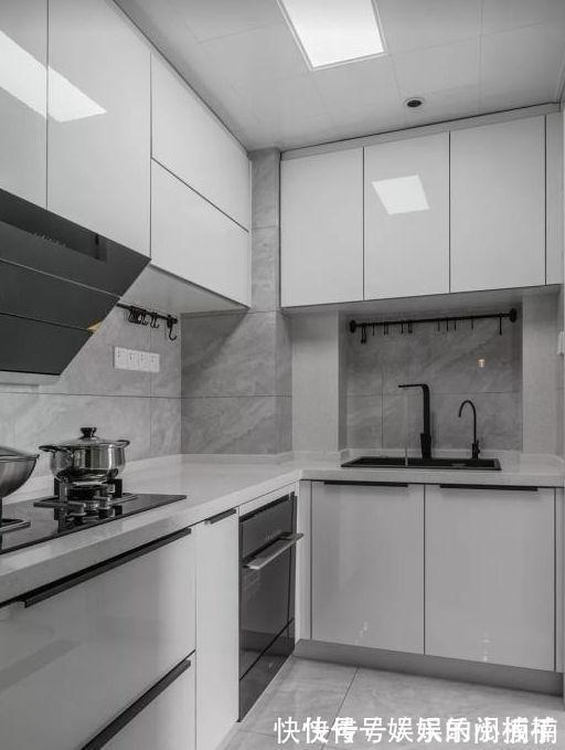 卫生间|86㎡两居室,阳台做个小改动,等于多出一间卧室,太实用,晒晒