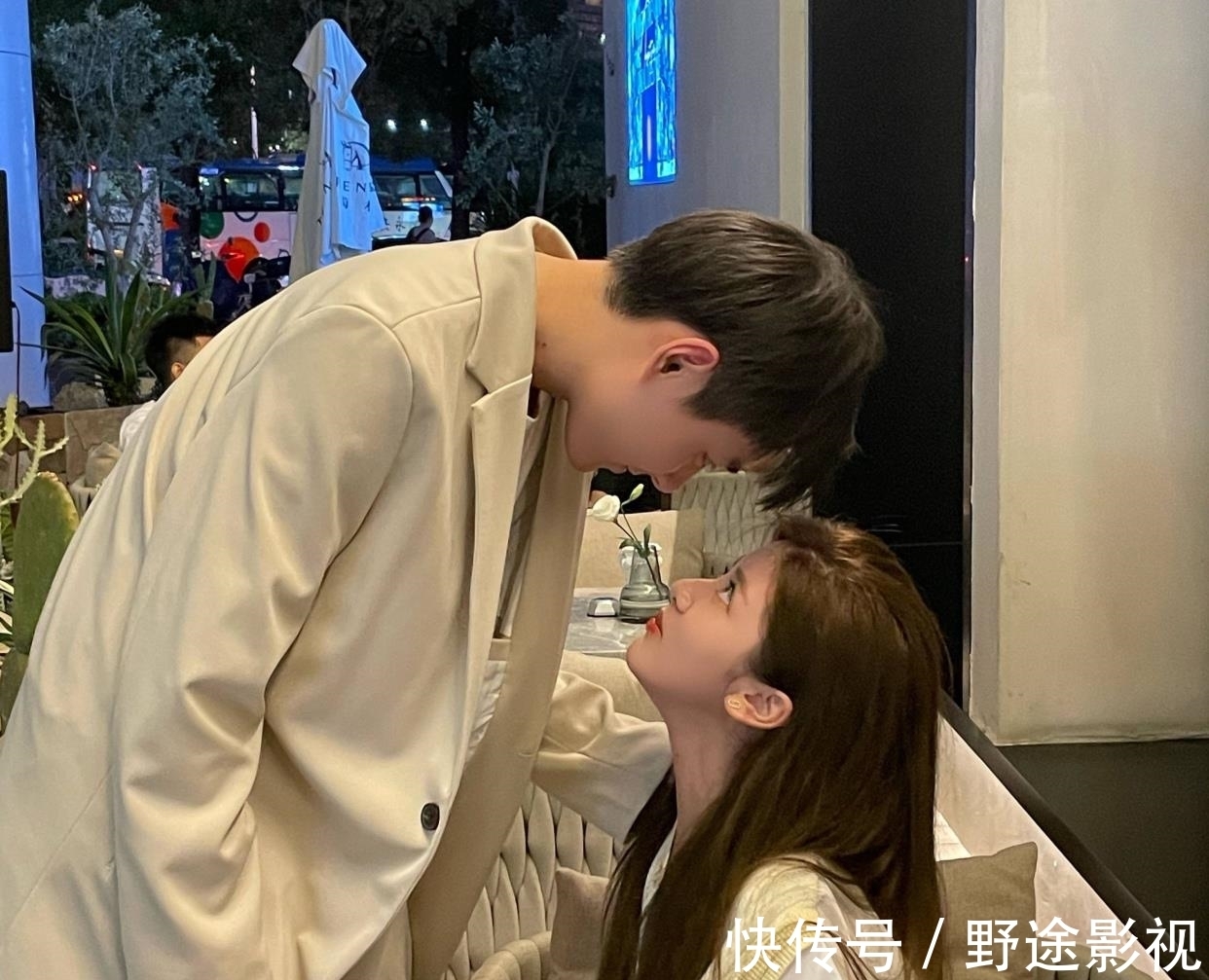 心動(dòng)4全員為第五季招募造勢(shì)，孔汝淳在報(bào)名表上的貼字太真實(shí)了