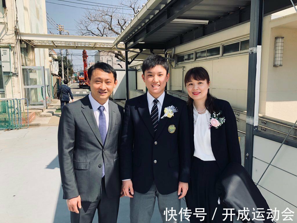 樊振东|张本智和被中国球迷厌恶?赢了就说日语,输了说普通话!一言难尽