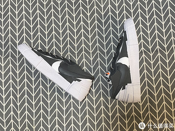 f胖胖买的鞋 篇一百四十二：Nike Blazer Low x SACAI