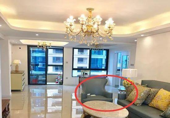 主卧室|108平新房装修结束,家具陆续上齐,客厅背景墙看着不丑但是土!