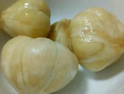 香脆|腌糖醋蒜时,这3点技巧掌握好,大蒜香脆微甜无辣味,放得久不坏