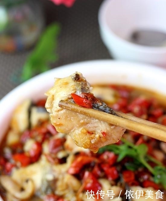 酸菜鱼新做法，好吃到爆，八成正宗，二成创新，没有一点土腥味！