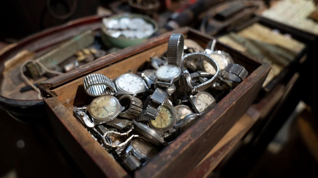 旧物|他在收“废品”的时候 收集了乡愁和历史