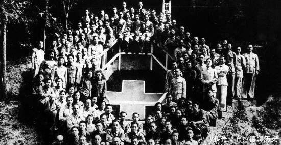 侵华|为何日本在1937年发动全面侵华说怕中国强大打不过了