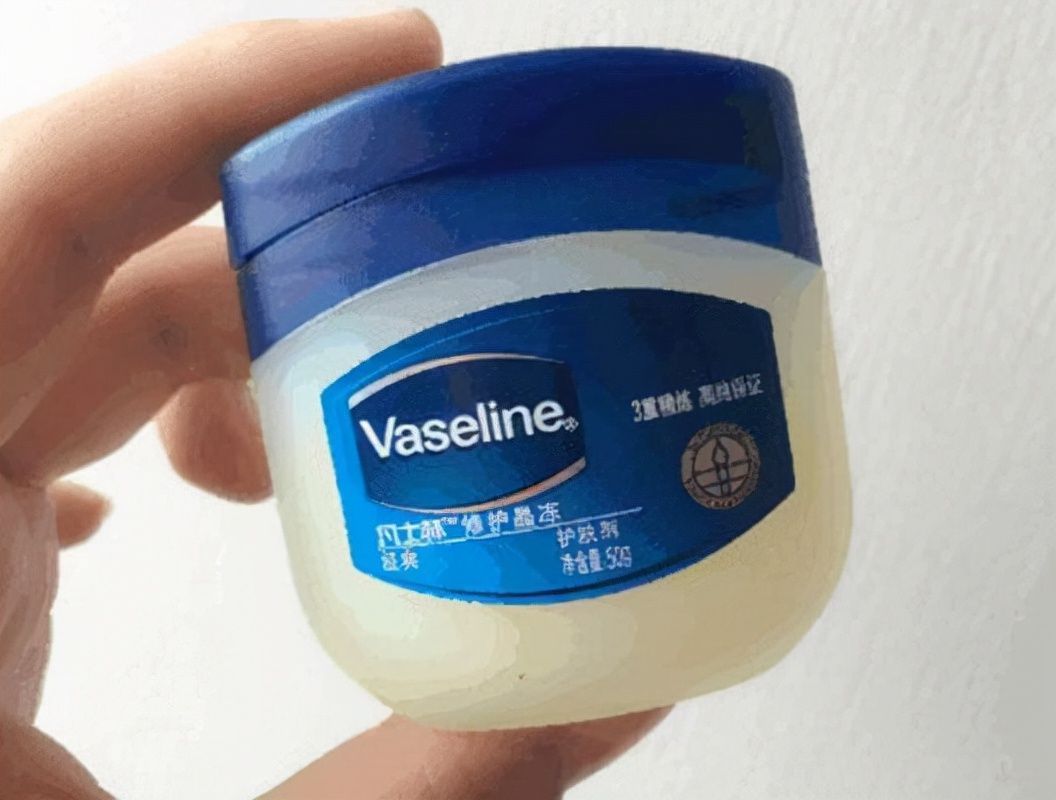 片仔癀 被大牌“排挤”的“老牌”护肤品!价格便宜还好用,个个有真本事