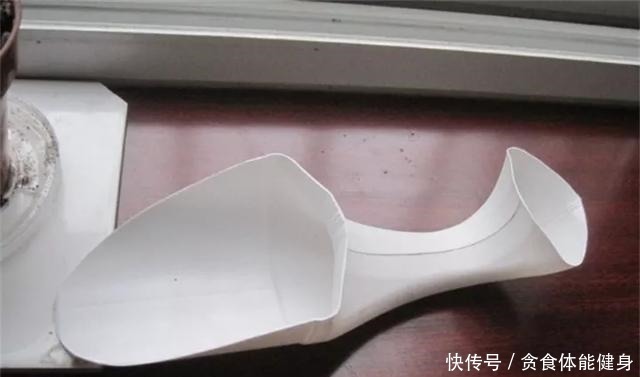 旧筷子、塑料瓶子别丢,稍微用点小心思,都是养花神器!