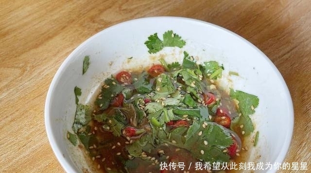 最近空心豆腐泡火了,教你各个空心鼓大泡的小秘诀,吃一次忘不了