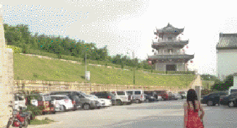 |搞笑GIF: 姐姐 你能矜持点吗