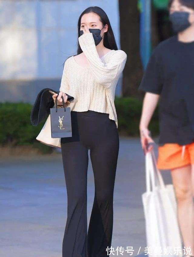 打底裤 时髦大方的打底裤穿搭展现出迷人风采,不同的款式风格,帅气十足