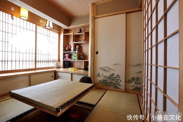 卧室|小卧室不要再买床了,头次见有钱人这样设计,不得不感叹太聪明了