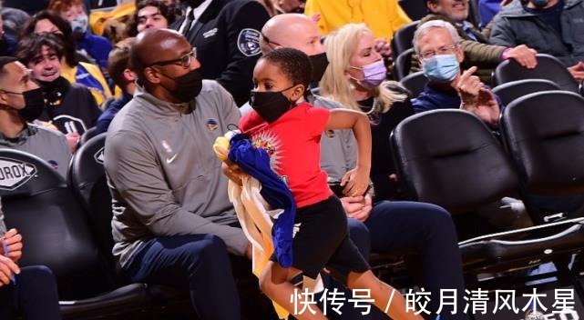 nb赛季首次三双!追梦追平库里并列队内第一 生涯31次追朗多西蒙斯