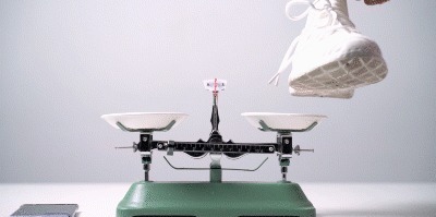 空调鞋 小米推「空调鞋」!不到百元硬刚Yeezy,穿上降10℃比拖鞋还透气