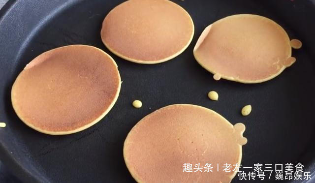 教你早餐玉米饼正宗做法,掌握3个小技巧,松软香甜,简单好吃
