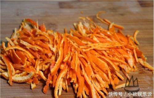 跟着我一起|橘子皮加生姜,解决了很多人的烦恼,省钱又实用,作用太厉害了!