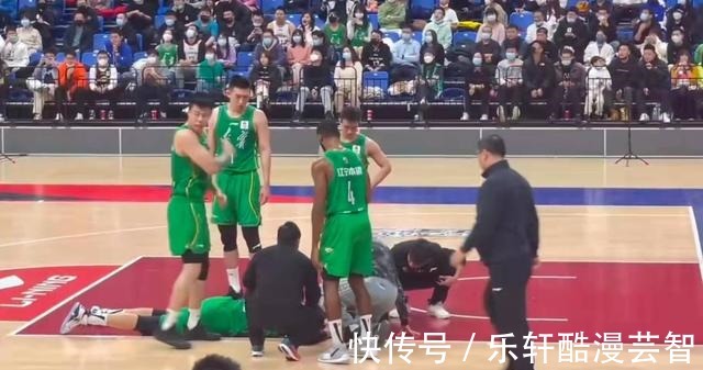 伤情|韩德君伤情确定!威姆斯这次下手太重了,姚明必将严惩此二人