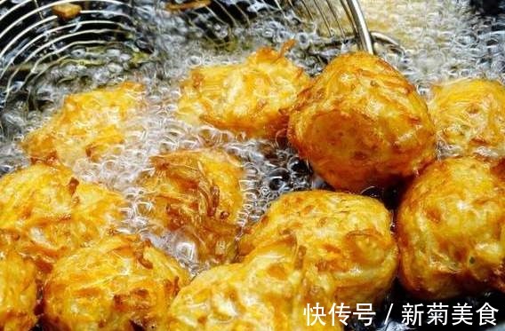 金黄|炸萝卜丸子,面粉淀粉都不用,多放这2样,金黄酥脆,凉了也不硬