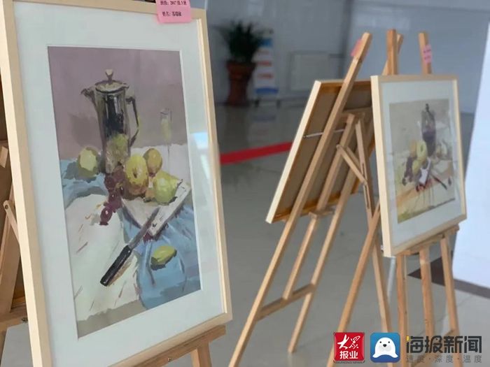 活动|岱岳区开元中学举办庆师生书画展活动