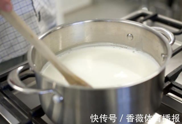 不宜|为什么不建议女性每天喝牛奶?提示:记住四点,牛奶喝起来更营养