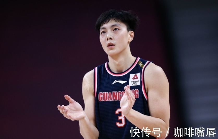 廣東男籃|胡明軒風(fēng)波大結(jié)局！不僅不罰還要獎(jiǎng)勵(lì)，更是得到籃協(xié)大力支持！