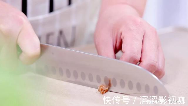 密度|卷一卷，居然好吃到飞起！营养密度翻几倍，软嫩酸甜、增进食欲