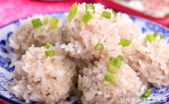 清洗干净|五花肉不要再炒着吃了,试着和糯米搭配,做出来的美食清淡不油腻