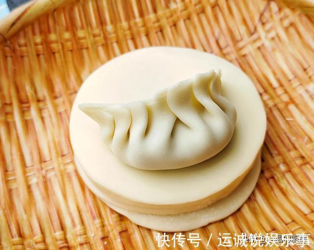 馅料|早餐迷上了这荤素搭配的饺子,面皮劲道,馅料鲜美营养好