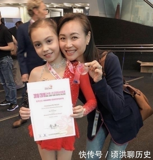 运动|44岁花滑冠军陈露气质十足,嫁富豪生活幸福,如今担任国家队教练