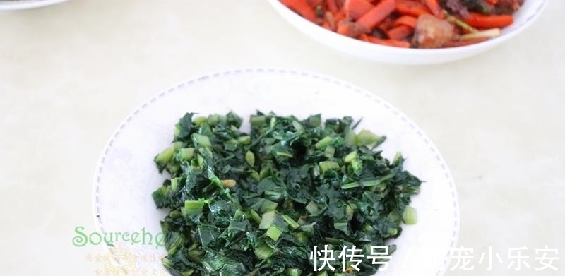 婆婆做的晚餐，四菜一汤，发个朋友圈，亲妈立马来接我和儿子回家