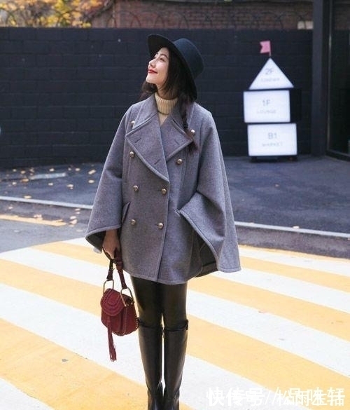 短发女孩 女人穿大衣还在配裙子?俗!学明星这么穿,实在美