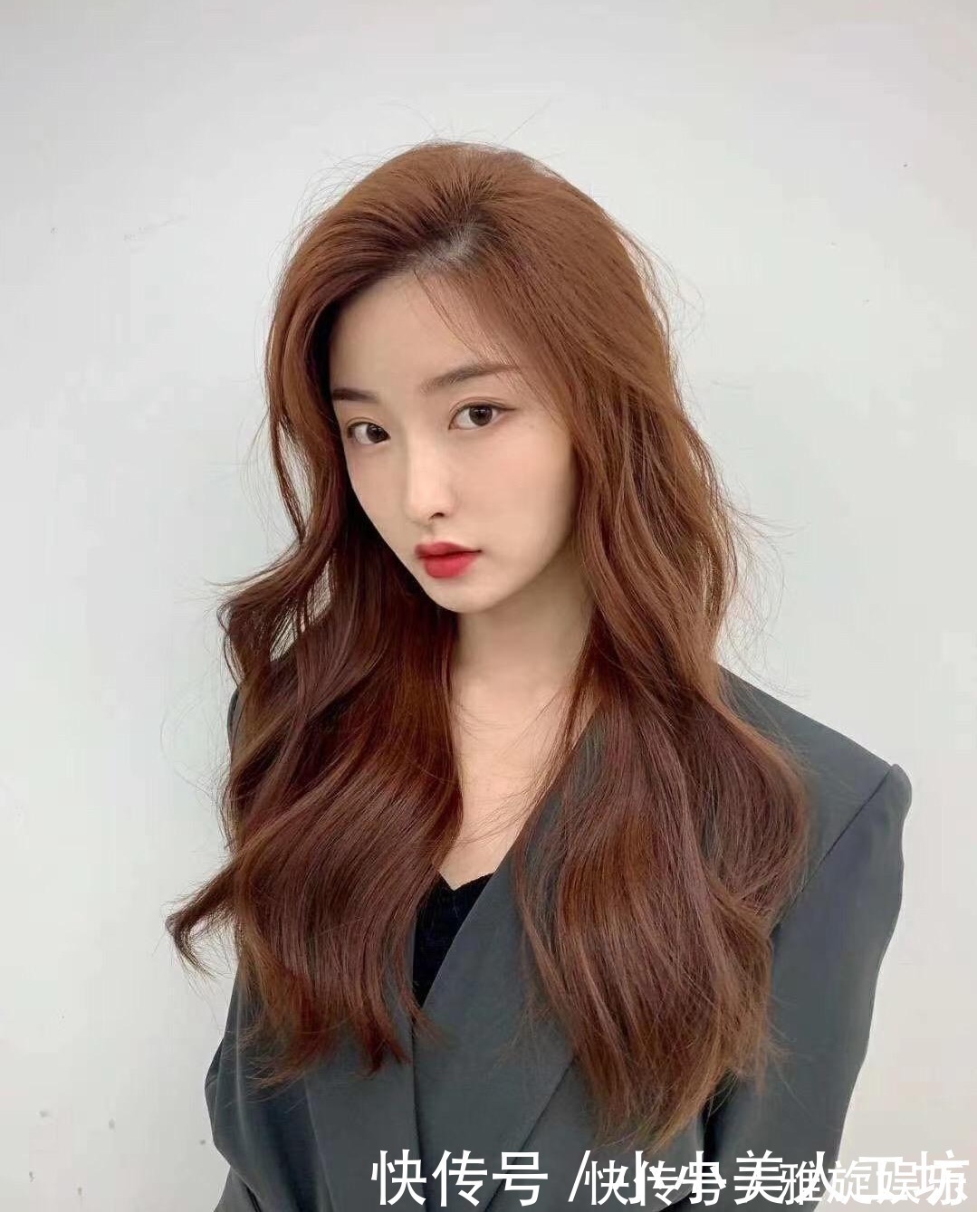 卷卷 最值得尝试的17款发型,无论长短都很心动,越看越喜欢