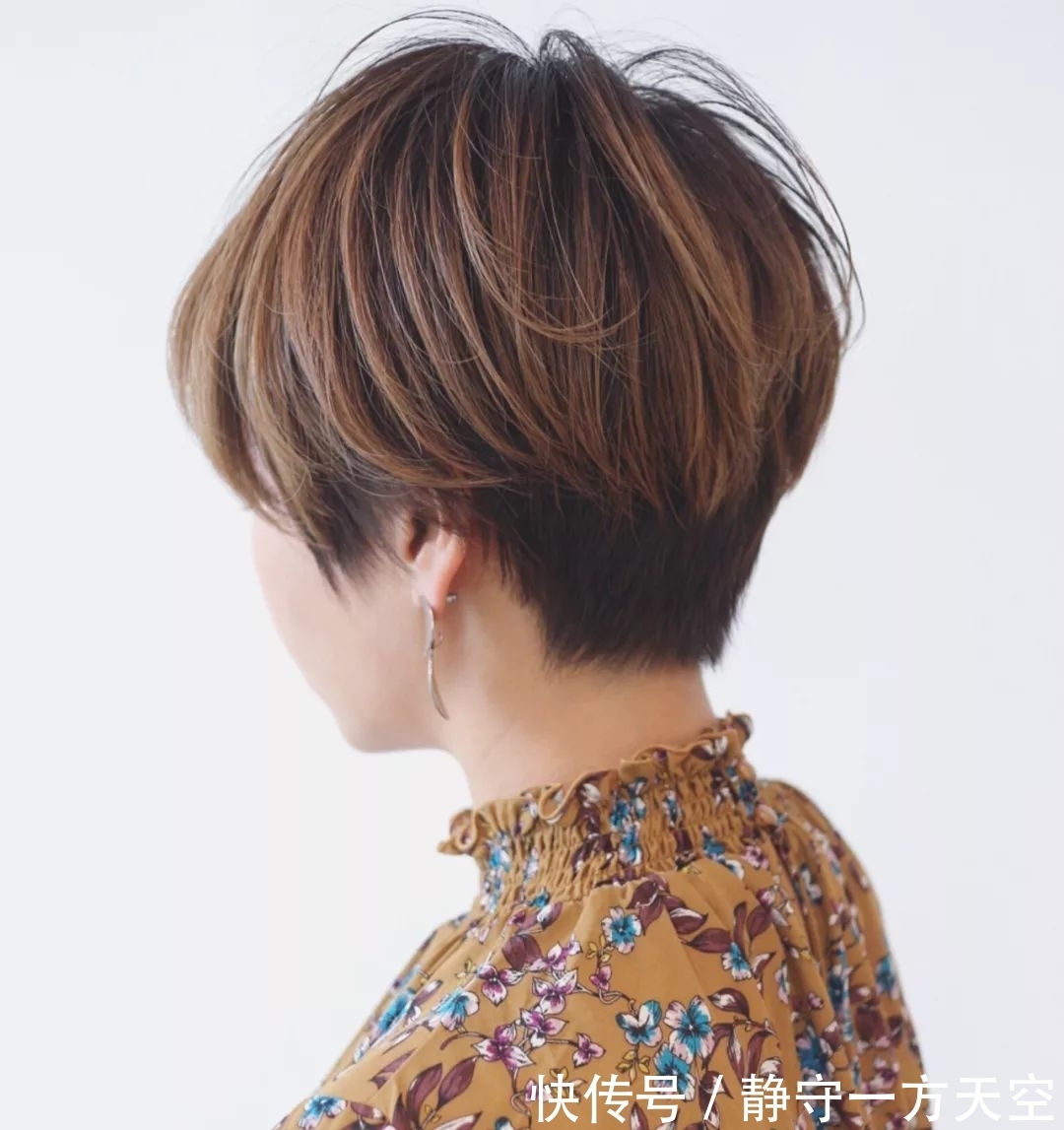 大卷|矮个子剪什么发型才显高?