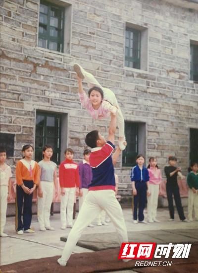  中国杂技家|坚持让我更加坚定——记杂技艺术家赵双午