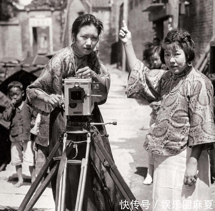 女子|晚清女子老照片：美丽惊艳的旗人女子，珠圆玉润的白富美！