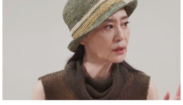 中国老龄协会|刘雪华的独居生活:24小时开着电视,为方便,请了保姆和司机