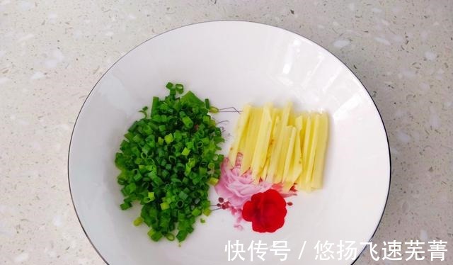 清洗干净|美味的（砂锅草鱼豆腐汤）！