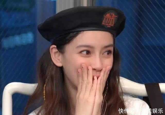 baby最爱美甲款式,1个多月都不肯卸,看清图片后,女生纷纷被她种草