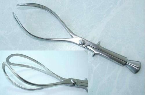 产钳|“医生,能别用产钳吗?”产妇忍痛换跪姿分娩,为母则刚很感人