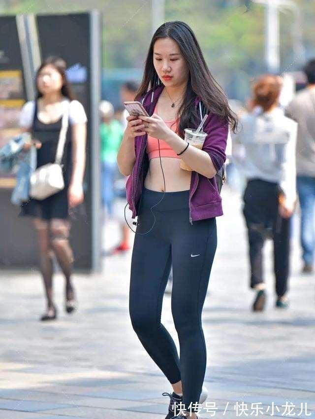 棕色 时尚简洁的打底裤，个性混搭让人一见倾心，非常好看