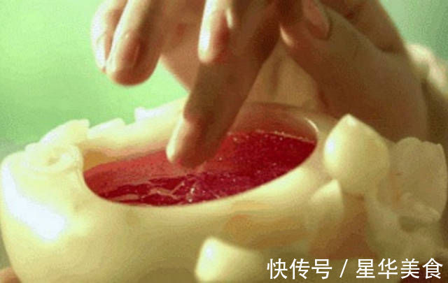 夏金桂@红楼梦里这2人是“异食癖”,1人遭多次警告,另1人不得善终