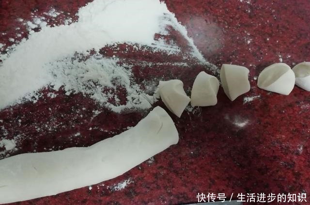 糯米的新做法!这样做比粽子好吃,一口咬下去鲜香软糯,营养美味