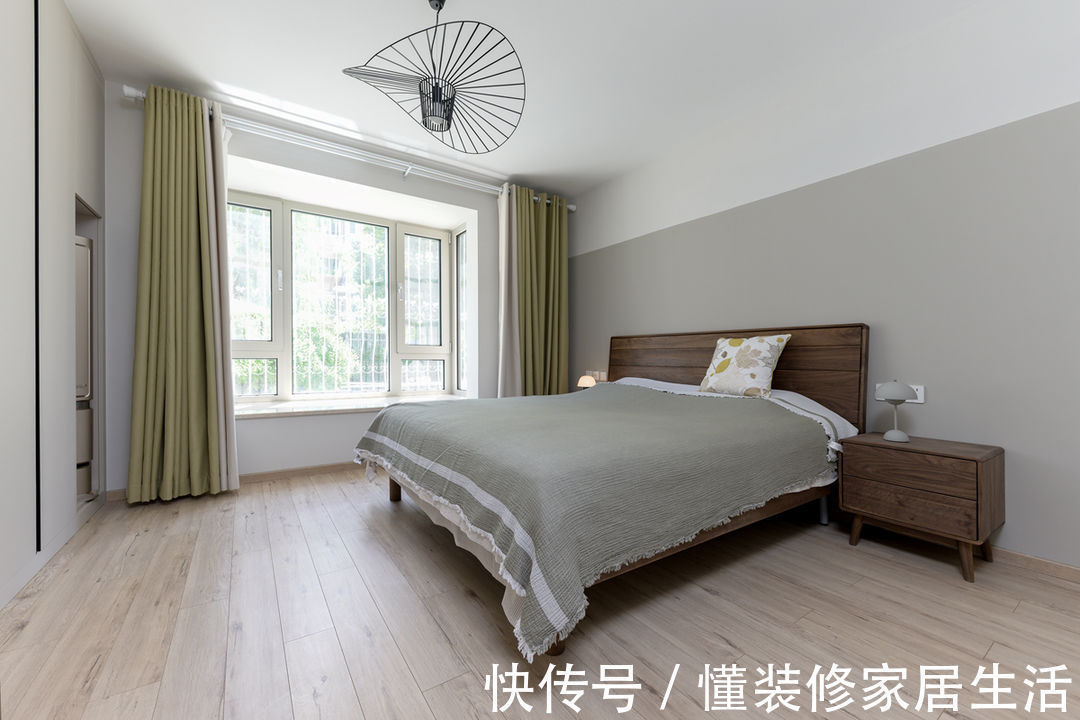 主卧|第一次装修不想后悔!113㎡坚持简装,大白墙少吊顶,耐看还省钱