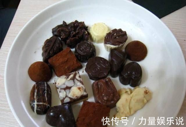 积食|这3种东西宝妈最好要少给孩子吃,可能容易让孩子积食,别不知道