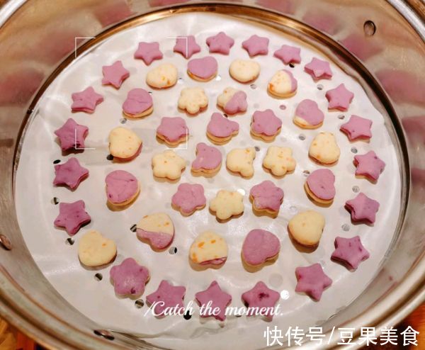 5分钟就能做好的胡萝卜馒头（宝宝版）,简单又好吃