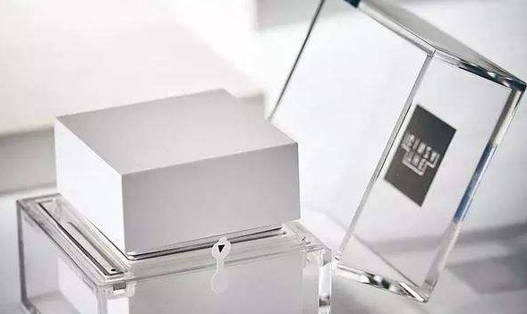 皮肤 五款顶级贵妇面霜!