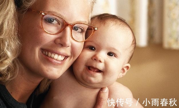 母亲|6个月宝宝喝2段奶粉却腹泻,不是奶粉有问题,原因在妈妈的身上