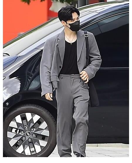 韓國男團「MD PHOTO」 韓國男團AB6IX成員田雄出演《崔華靜的Power Time》節(jié)目